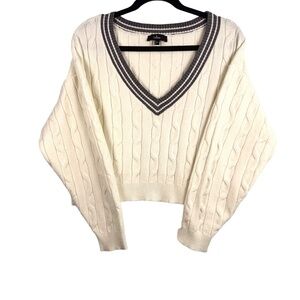 Lulus Cream Cable Knit V-Neck Sweater Tennis Core Quiet Luxury Preppy Pullover M